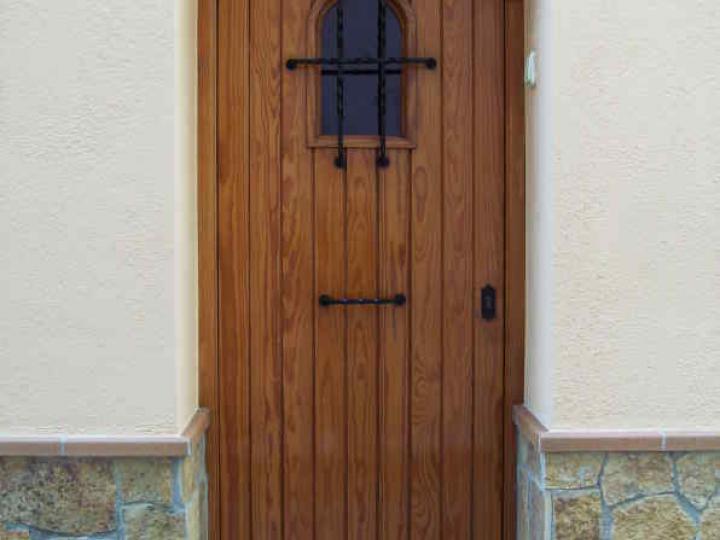Door 012